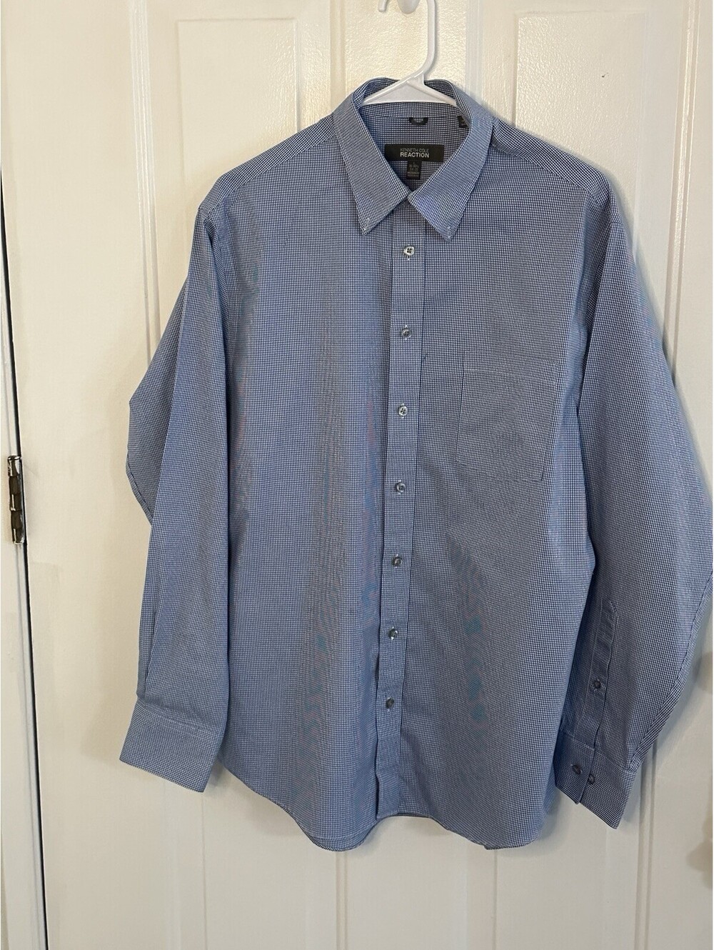 Kenneth Cole Reaction Men’s Blue and White Small Checked Button-Up Shirt Size L